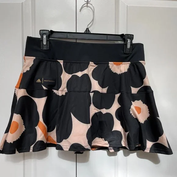 ウェア adidas x marimekko tennis match skirt 1 adidas Women's Marimekko Premium Tennis Skirt | Tennis Warehouse